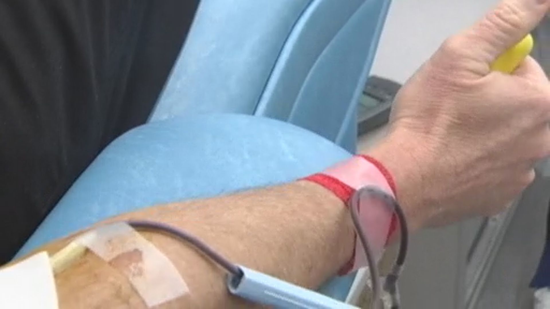 Versiti hosting blood drive at Grange Grove ahead of Illinois-Rutgers matchup
